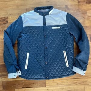 Men’s Button Up : Size large - BRAND NEW